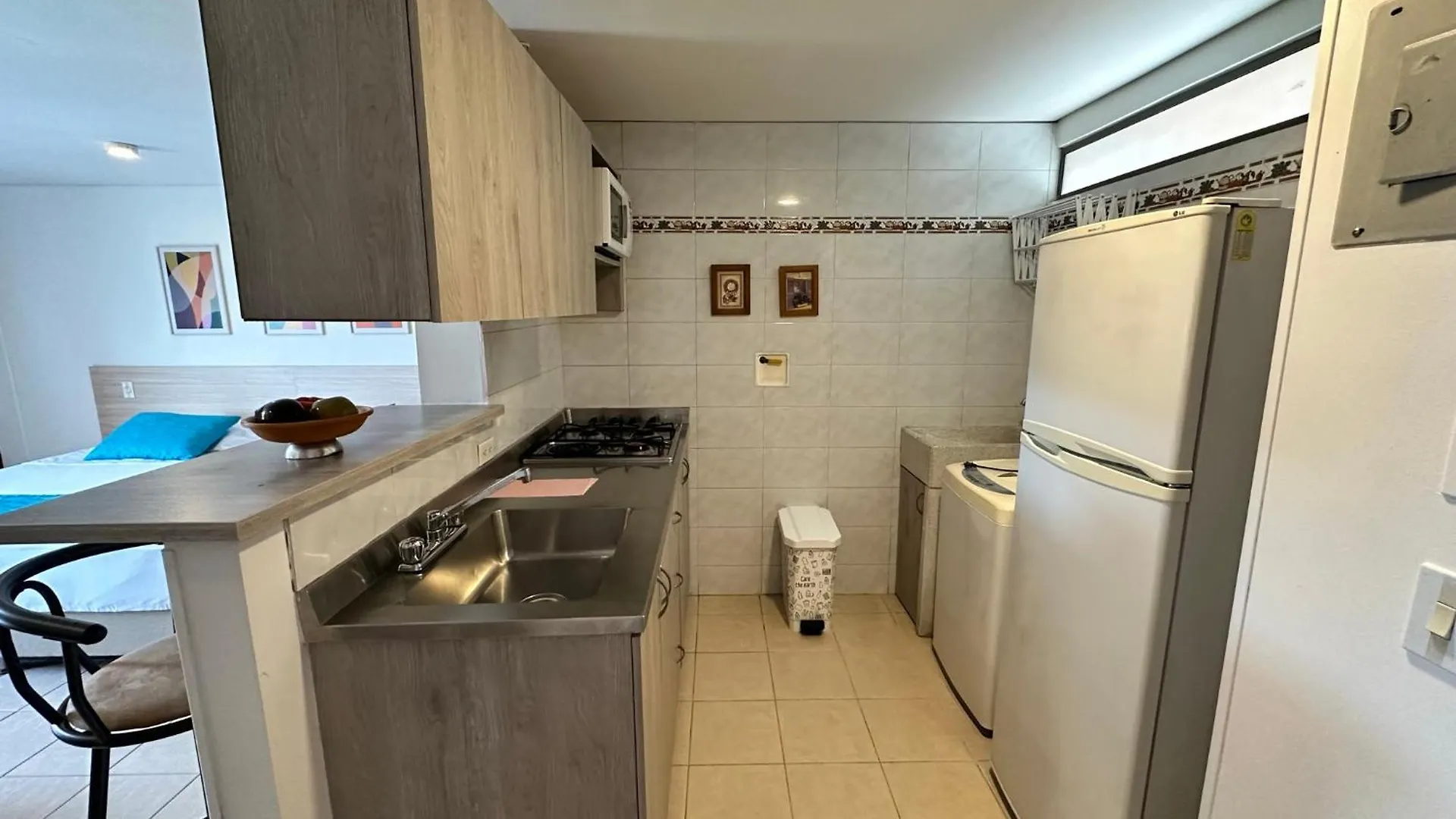 Apartamento Amoblados Medellin Poblado Patio Bonito
