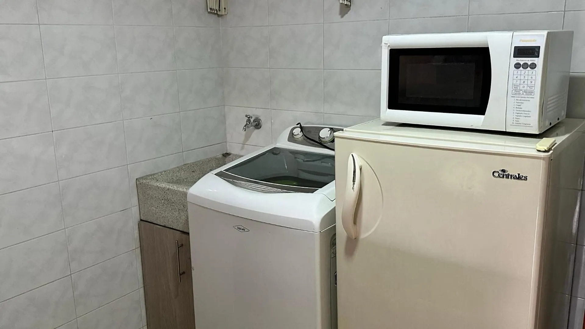 Apartamento Amoblados Medellin Poblado Patio Bonito
